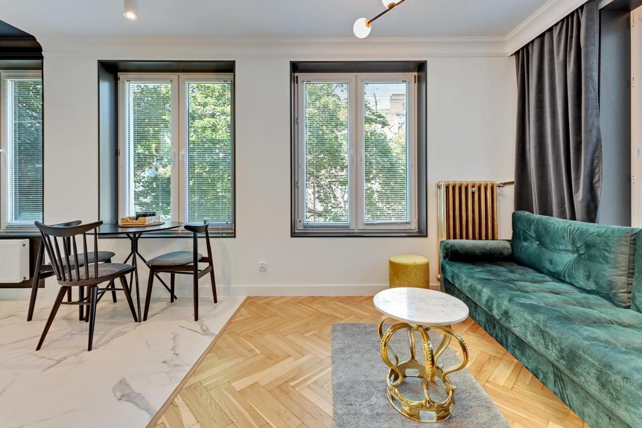 Grobla Charming Apartment By Downtown Apartments Гданск Екстериор снимка
